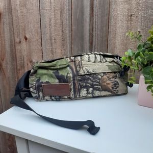 Auto Life By Outdoor Legacy Fanny Pack Camo Print